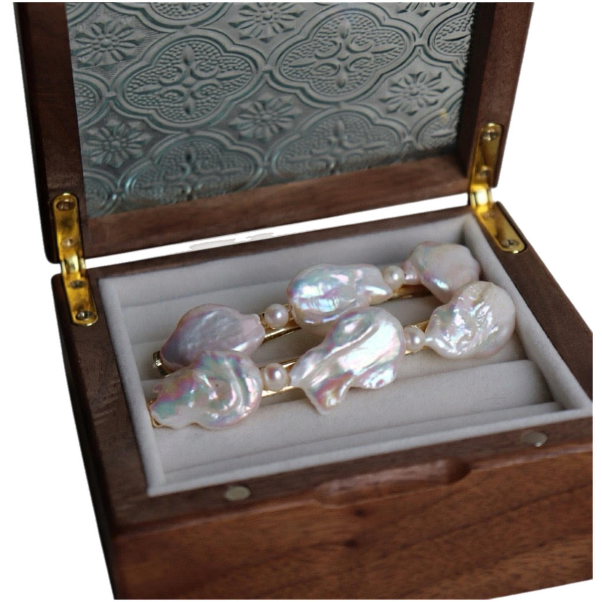 Aura Pearl Hair Clip